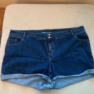 Lane Bryant Boyfriend jean shorts, mid thigh length, plus size